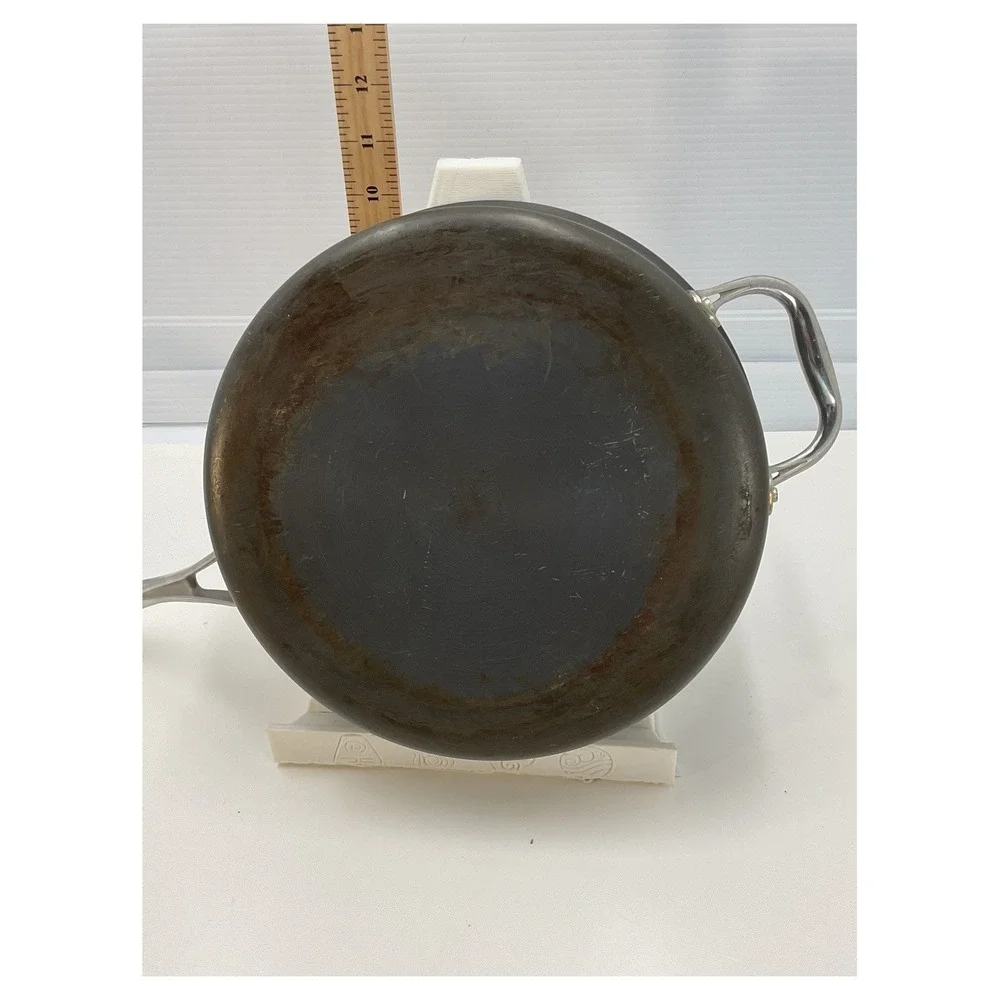 Calphalon 10